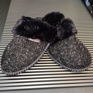 Brand New The Original Muk Luk Suzanne Clog Slipper